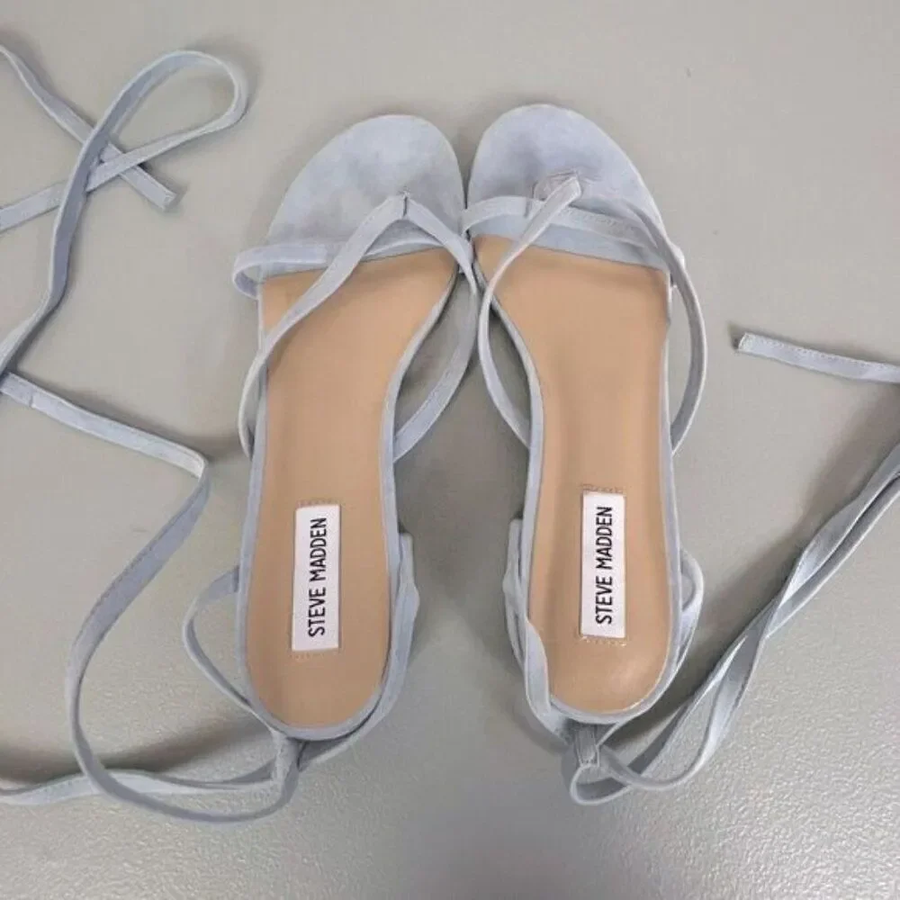 STEVE MADDEN WOMENS SUEDE/VELVET FLATS WITH TIE CALF STRAPS LIGHT BLUE SIZE 9.5